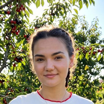 Villy Uley|Клуб «Девять»